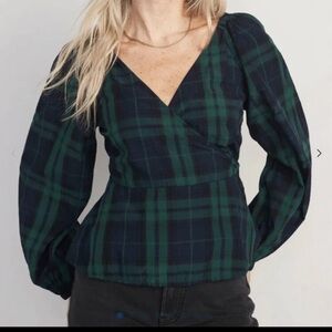 Old Navy Puff Sleeve Plaid Smocked Wrap Blouse NEW Tartan Plaid Size Small